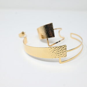 Gold Elegance Cuff Bracelet