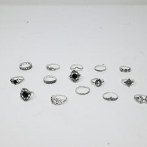 Vintage Noir Ring